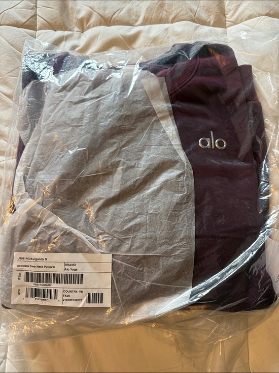 ALO Yoga Tops - ALO Yoga Burgundy Crewneck Pullover with Silver Logo